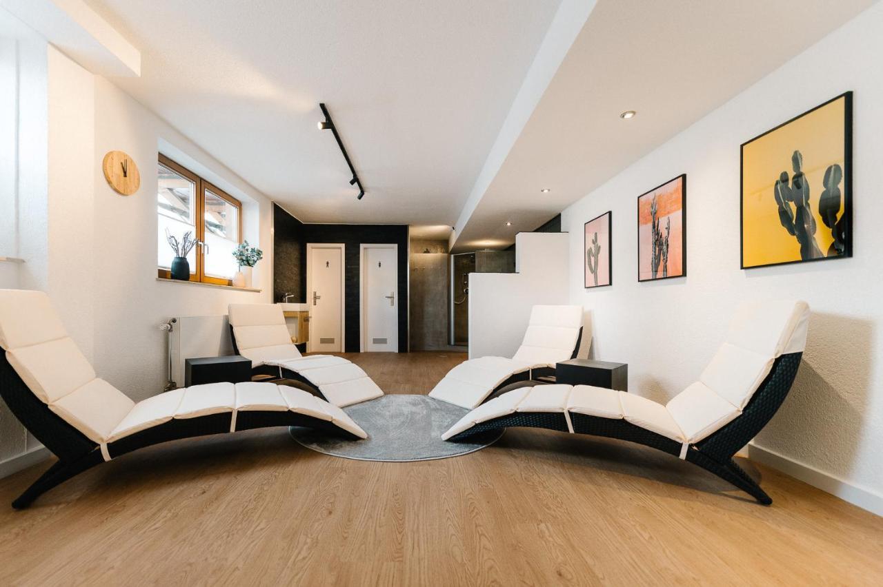 Moderne 2 Zi.-Fewo Blackforest Art Naehe Freiburg Simonswald Buitenkant foto
